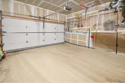 14 Donna Place, East Islip, NY 11730 - Photo 25