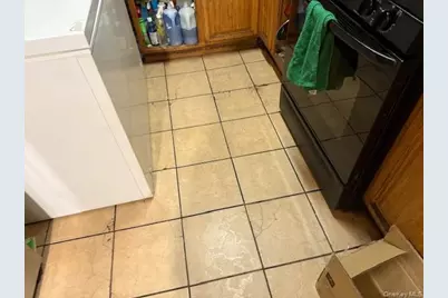 2120 Clinton, Bronx, NY 10457 - Photo 7