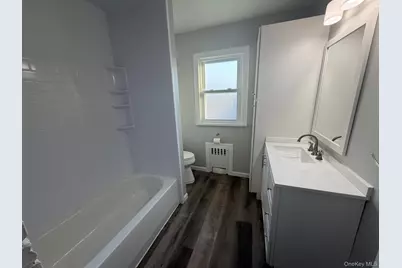 1924 Commonwealth Avenue, Merrick, NY 11566 - Photo 9