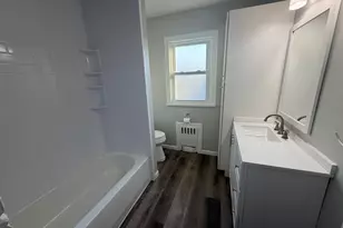 1924 Commonwealth Ave, Merrick, NY 11566 - Photo 9