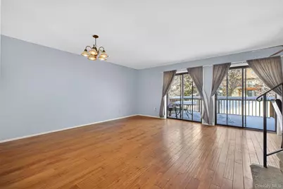 7308 Chelsea Cove N, Hopewell Junction, NY 12533 - Photo 9