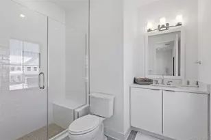 9 Sequoia Cir, Manhasset, NY 11030 - Photo 21