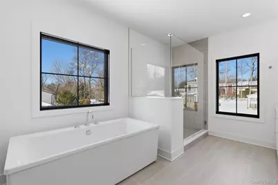 9 Sequoia Circle, Manhasset, NY 11030 - Photo 27