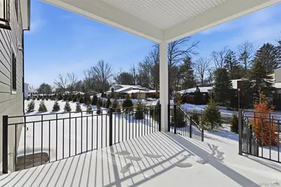 9 Sequoia Circle, Manhasset, NY 11030 - Photo 39