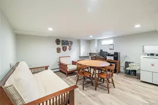 29 Norwich Ave, Lynbrook, NY 11563 - Photo 23