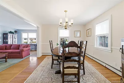 29 Norwich Avenue, Lynbrook, NY 11563 - Photo 9