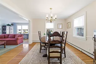 29 Norwich Ave, Lynbrook, NY 11563 - Photo 9