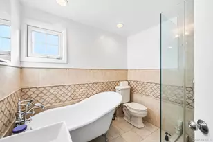 36 Brian St, New Hyde Park, NY 11040 - Photo 19