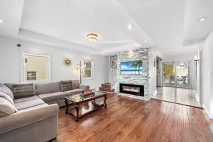 36 Brian St, New Hyde Park, NY 11040 - Photo 11