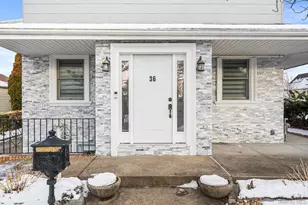 36 Brian St, New Hyde Park, NY 11040 - Photo 5