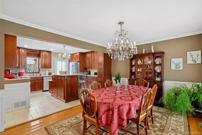 67 Combes Avenue, Hicksville, NY 11801 - Photo 11