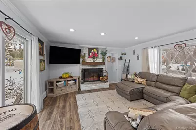 33 Randall Road, Wading River, NY 11792 - Photo 13