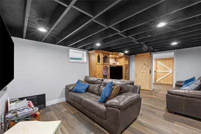 33 Randall Road, Wading River, NY 11792 - Photo 29