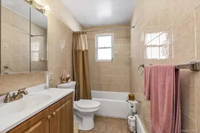 88 Spruce Lane, Valley Stream, NY 11581 - Photo 13