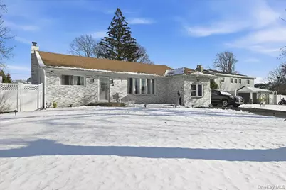 5 Plum Tree Lane, Commack, NY 11725 - Photo 1