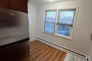 60-46 69th Pl, Maspeth, NY 11378 - Photo 5