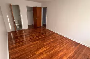 60-46 69th Pl, Maspeth, NY 11378 - Photo 15