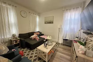 20-44 120th St, College Point, NY 11356 - Photo 3