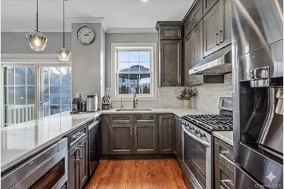 14940 15th Drive, Whitestone, NY 11357 - Photo 5