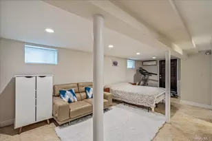 149-40 15th Dr, Whitestone, NY 11357 - Photo 17