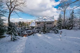 6 Sandy Hollow Rd, Centerport, NY 11721 - Photo 41