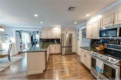 6 Sandy Hollow Road, Centerport, NY 11721 - Photo 17