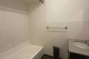 93-47 202nd St, Hollis, NY 11423 - Photo 7