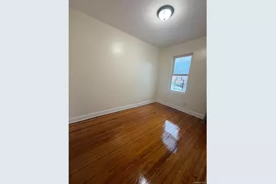 9347 202nd Street, Hollis, NY 11423 - Photo 9