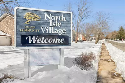 141 Pointe Circle N #141, Coram, NY 11727 - Photo 1