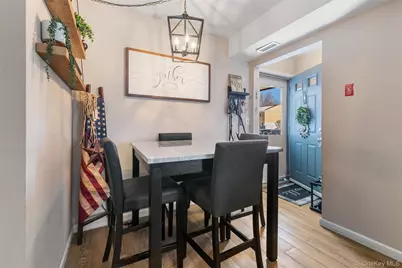 141 Pointe Circle N #141, Coram, NY 11727 - Photo 7