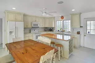431 Dune Rd, Westhampton Beach, NY 11978 - Photo 11