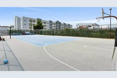 100 Baker Court #85, Island Park, NY 11558 - Photo 9