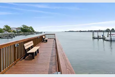 100 Baker Court #85, Island Park, NY 11558 - Photo 5