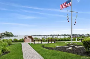 100 Baker Ct, Island Park, NY 11558 - Photo 3