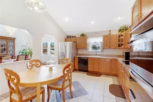 113 S 32nd St, Wyandanch, NY 11798 - Photo 5