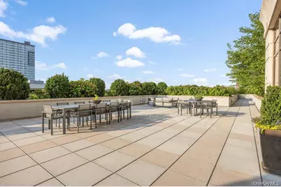 175 Huguenot Street #PH-302, New Rochelle, NY 10801 - Photo 23