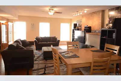 330 Main Street, Poughkeepsie, NY 12601 - Photo 13