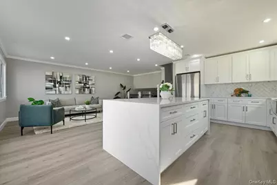 1050 Hastings Street, Baldwin, NY 11510 - Photo 11