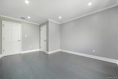 1050 Hastings Street, Baldwin, NY 11510 - Photo 29