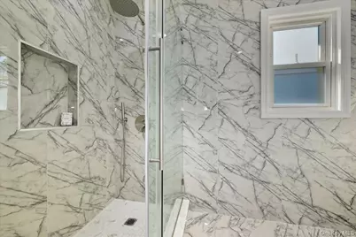 1050 Hastings Street, Baldwin, NY 11510 - Photo 31