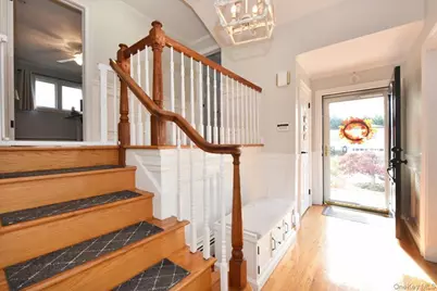 72 Narwood Road, Massapequa, NY 11758 - Photo 5