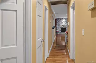 815 Iris Pl, West Hempstead, NY 11552 - Photo 11