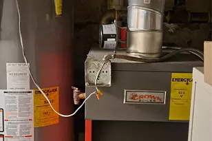 146-48 177th St, Jamaica, NY 11434 - Photo 11