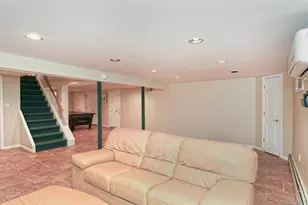 17 Susan Ln, Dix Hills, NY 11746 - Photo 25