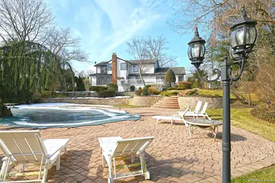 17 Susan Lane, Dix Hills, NY 11746 - Photo 31