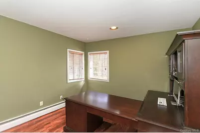 17 Susan Lane, Dix Hills, NY 11746 - Photo 15