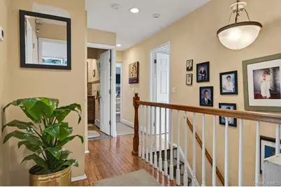 1309 Shelbourne Avenue, Mamaroneck, NY 10543 - Photo 19