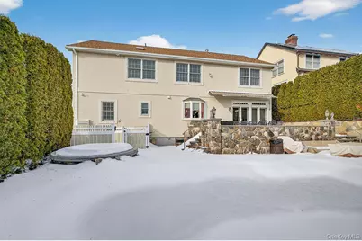 1309 Shelbourne Avenue, Mamaroneck, NY 10543 - Photo 43