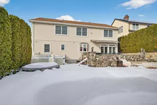 1309 Shelbourne Ave, Mamaroneck, NY 10543 - Photo 43