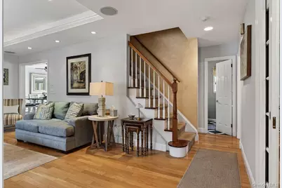 1309 Shelbourne Avenue, Mamaroneck, NY 10543 - Photo 15